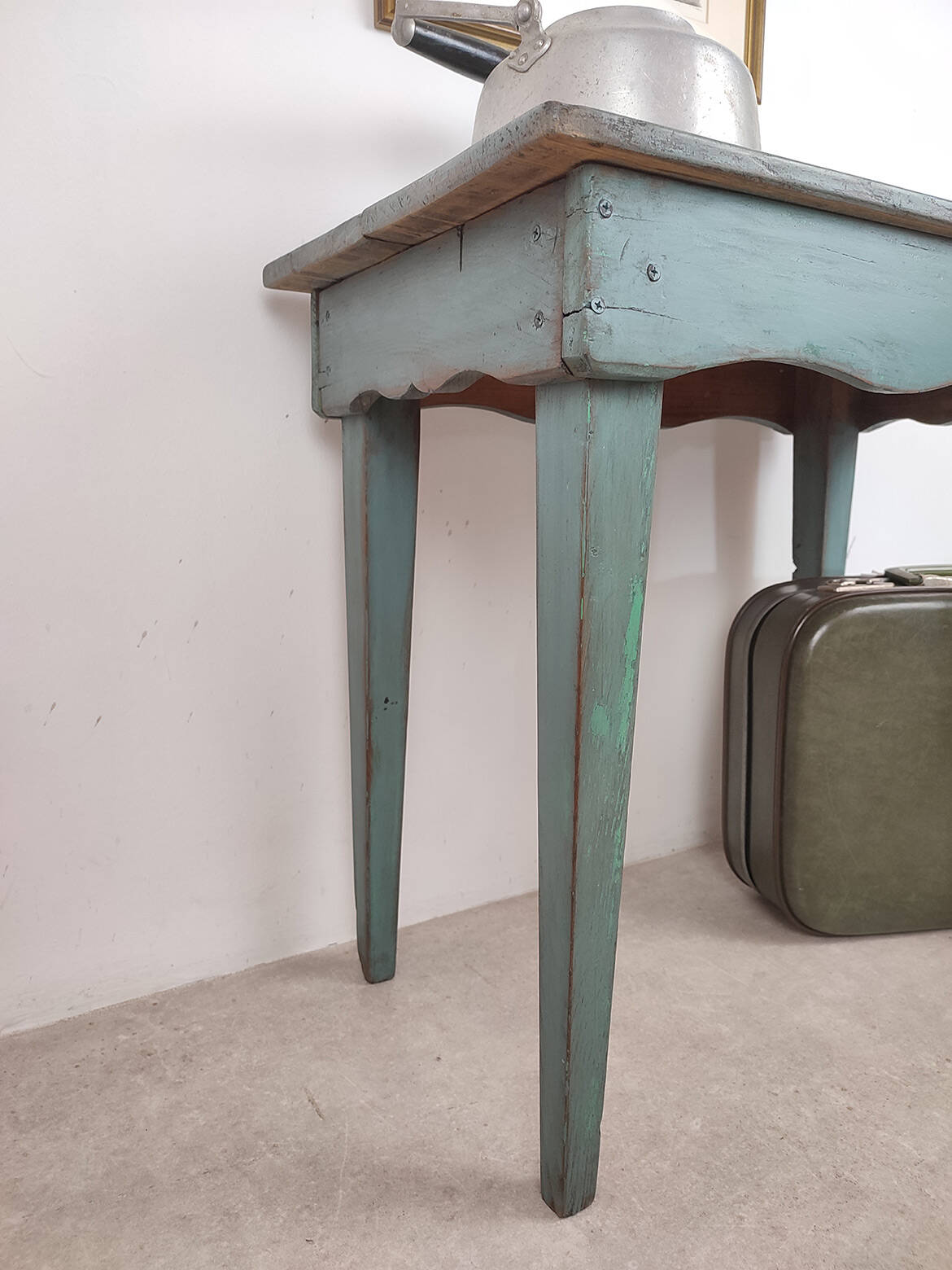 mesa auxiliar madera restaurada